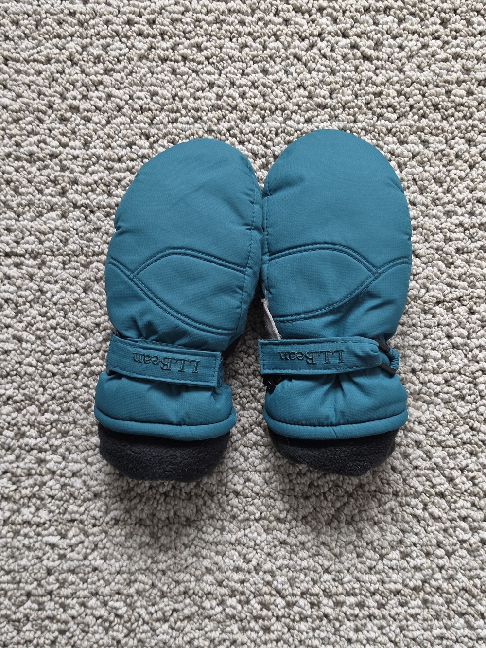 L.L. Bean Kids Teal Winter Mittens with Adjustable Strap